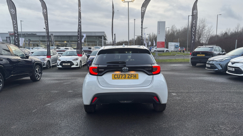 Toyota Yaris 1.5 Hybrid Design 5dr CVT Hybrid Hatchback